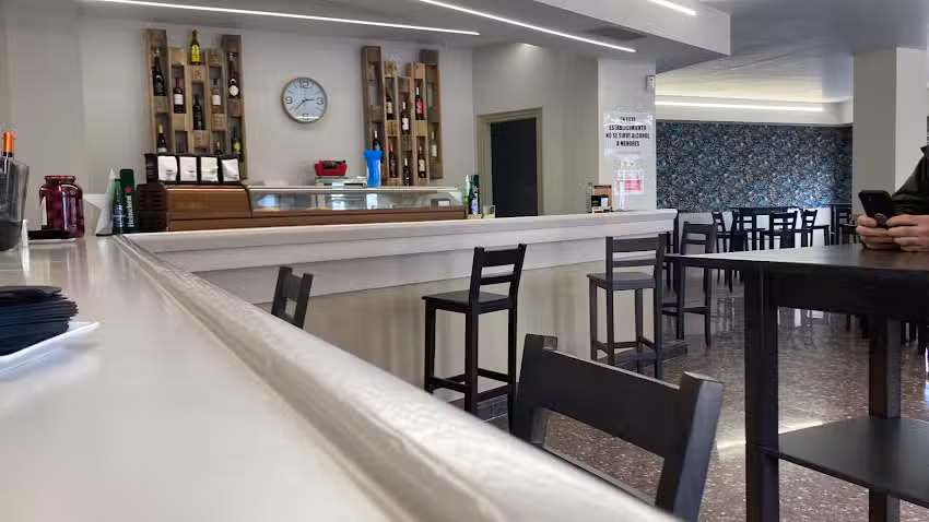 Despacho De Vinos Cooperativa Campos de Enanzo