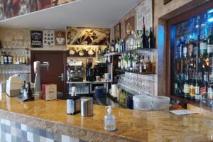 Disco Bar Azul y Blanco