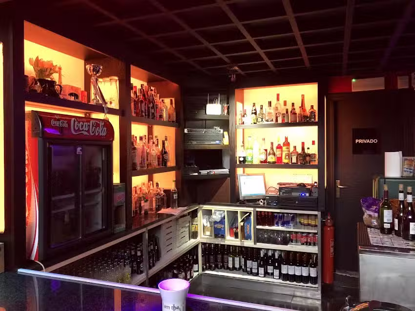 Disco bar &laquo;O Paf&raquo;