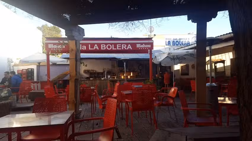 DISCOBAR LA BOLERA