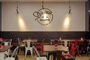 Divina de la Muerte «tasca-bar»