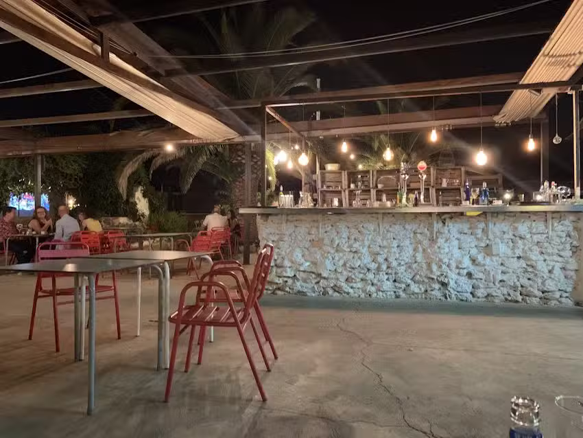 Do&ntilde;a Croqueta Terraza