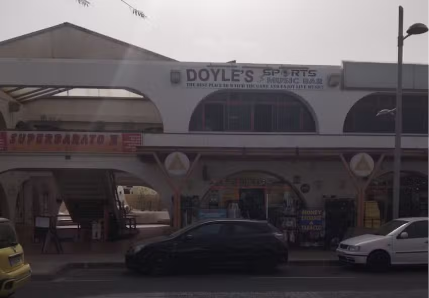 Doyle&rsquo;s Bar