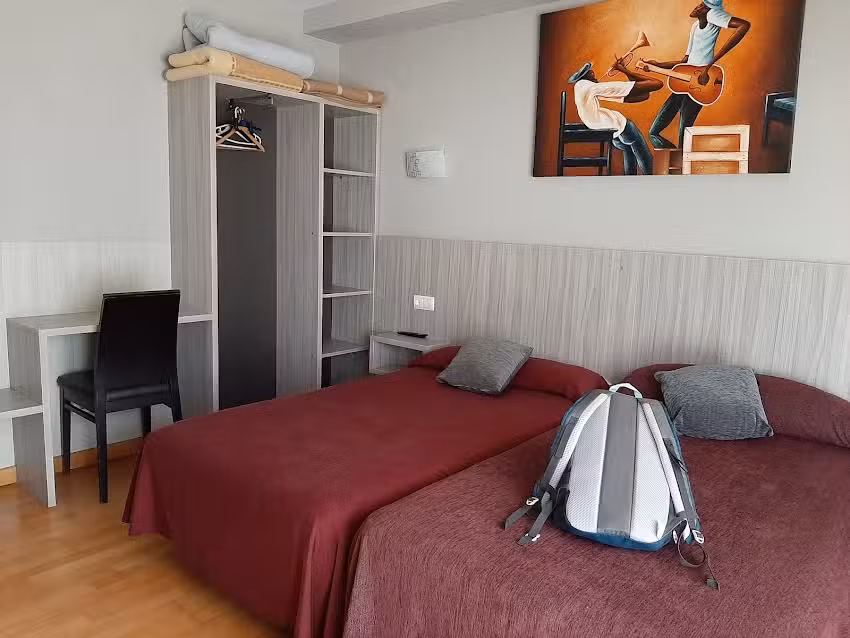 dpCristal &ndash; Caf&eacute; Bar Restaurante Hostal (Sarria)