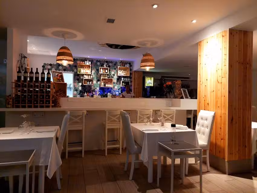 Dreams Restaurant Bar