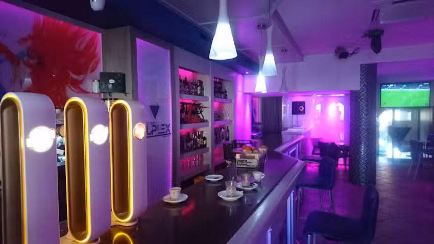 DUPLEX GINTONER&Iacute;A.