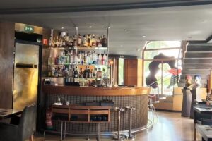 East 47 Restaurant-Bar