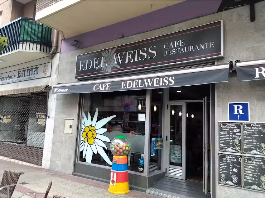 EDELWEISS Caf&eacute;