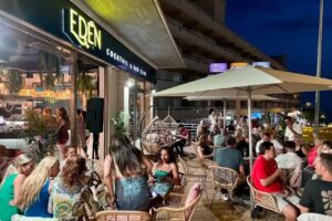 Eden cocktail & Gin Club