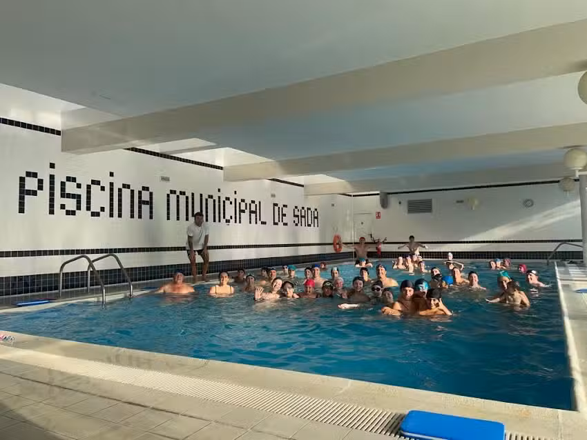 Edificio Social y Piscina Cubierta la Galer&iacute;a