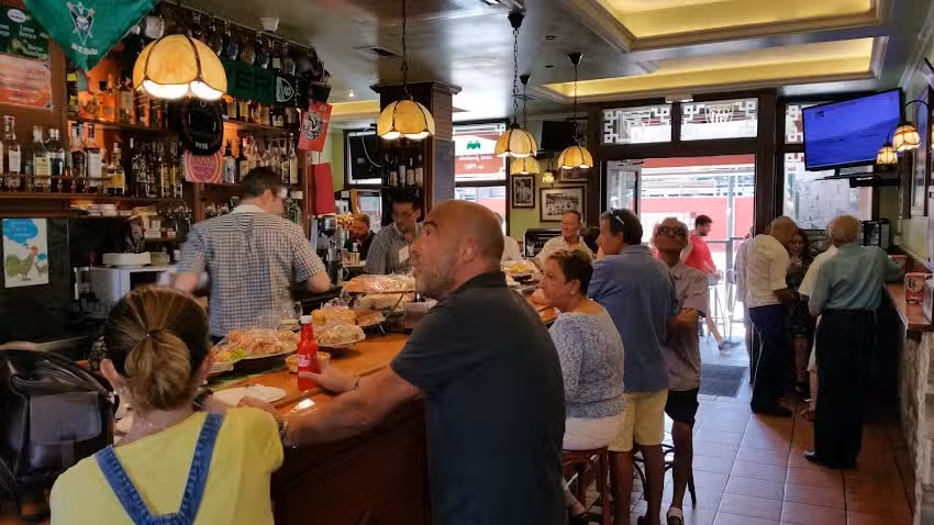 Edur Mendi kafetegia