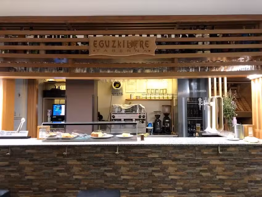 EGUZKILORE TABERNA