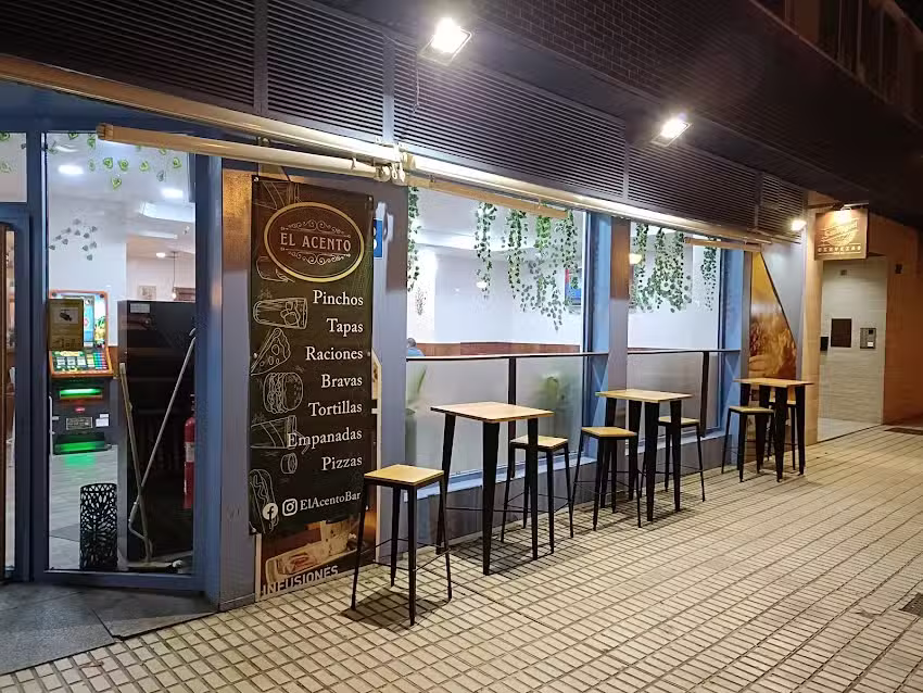 El Acento Bar