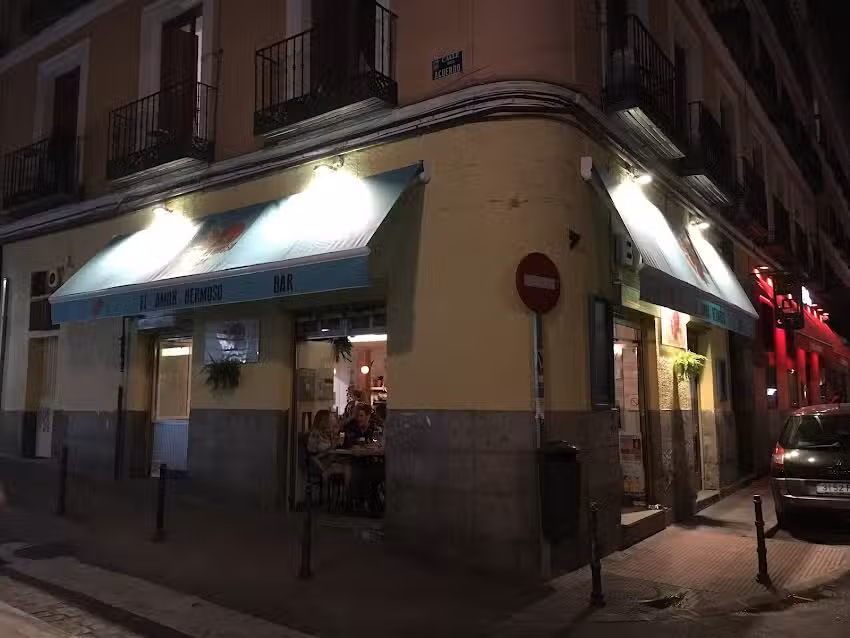 El Amor Hermoso Bar