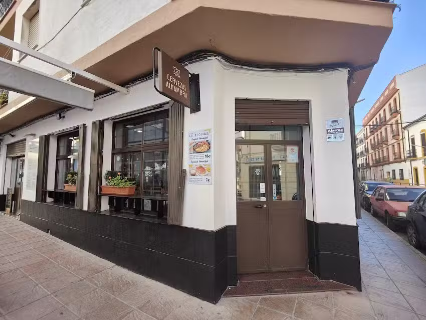 El bar de la esquina