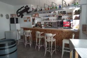 El bar de Luis