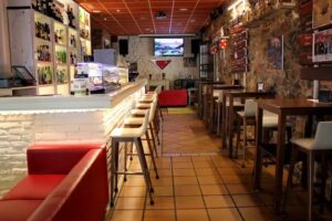 EL CAIPAL &ndash; Cocteler&iacute;a &ndash; Grupo Hasta el Amanecer &ndash; CABEZON DE LA SAL