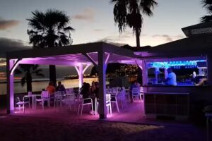 El Caracol Beach Club
