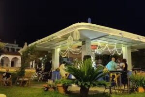 El c&eacute;sped chill out bar