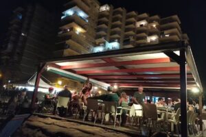 El Chiringo. Food & Drink