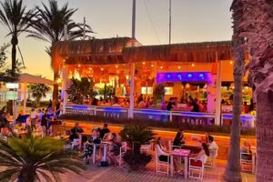 El Chiringuito Beach House