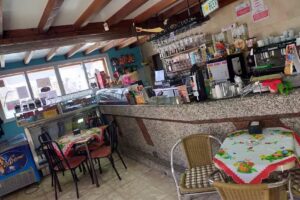 El Chiringuito de C&eacute;sar (Playa Custa Llago)