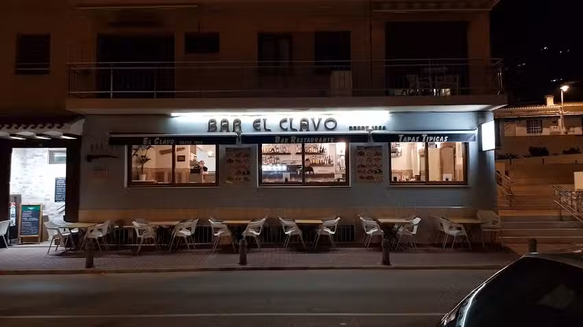 El Clavo