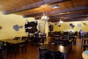 El Coyote Solitario Saloon