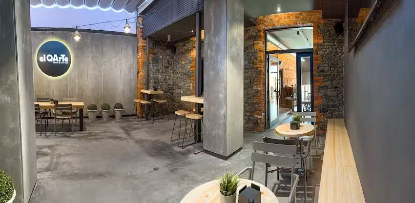 EL CUARTERON coffee & beer bar
