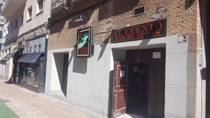 El Cuento Bar
