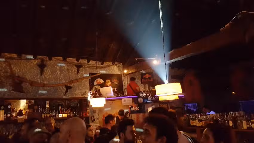 El Desv&aacute;n