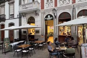 El Detalle Bar Restaurante De Santa Ana