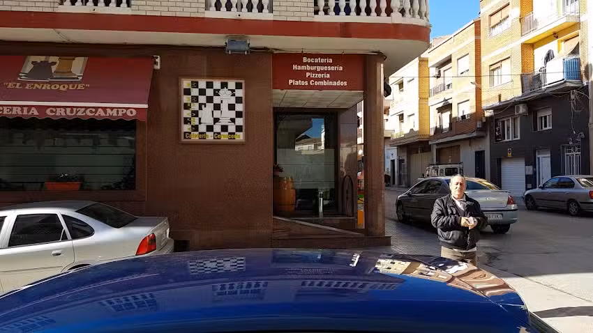 El Enroque Bar Caf&eacute;