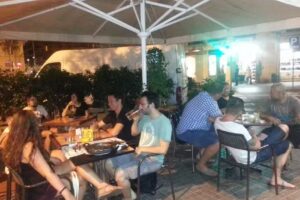 El Germans/ The Brothers