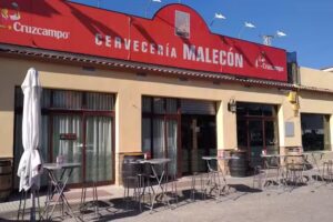 El Malecón Restaurante