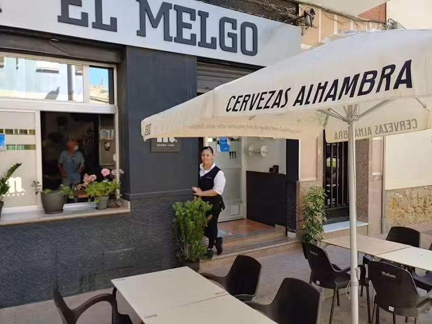 El Melgo Cafe-Bar