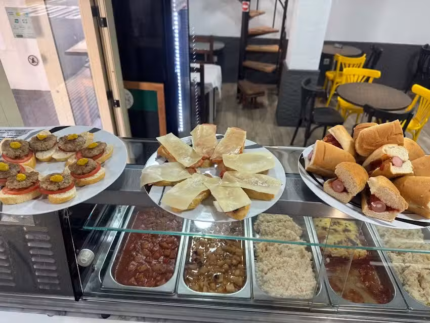 El Mosset cafe y tapas