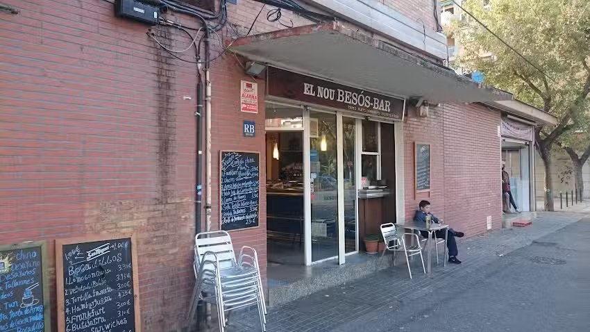 El Nou Bes&ograve;s-Bar