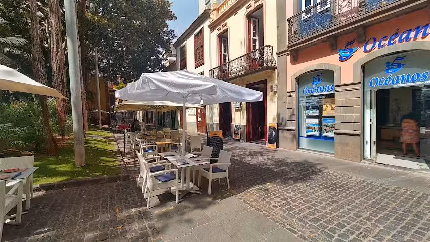 El Nuevo Waikiki Tasca Restaurante