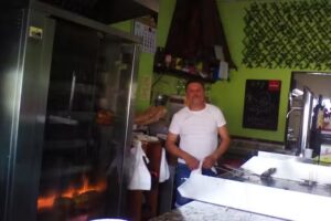 El Palacio Del Pollo