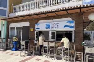 El Paso Beach Gastro Bar