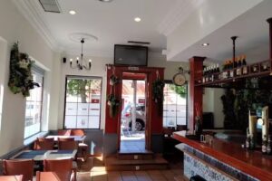 El Pinchazo Cooking Bar