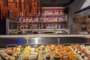 El quatre, barra de pintxos