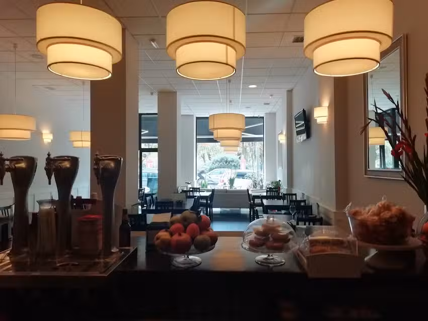 El Retiro Caf&eacute;-Restaurante