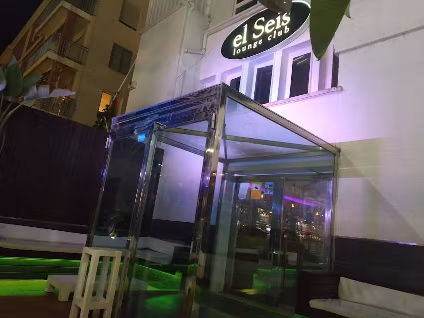 El Seis Lounge Club