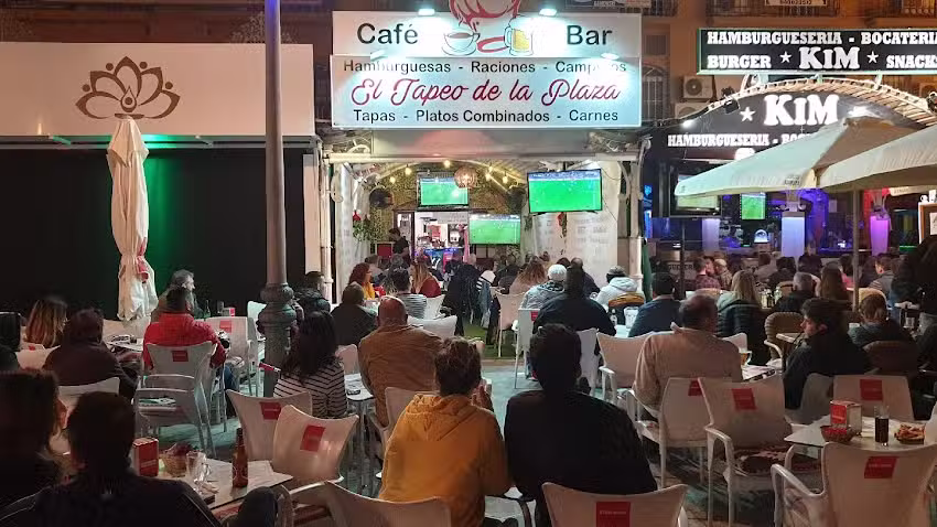 El Tapeo Caf&eacute;-Bar