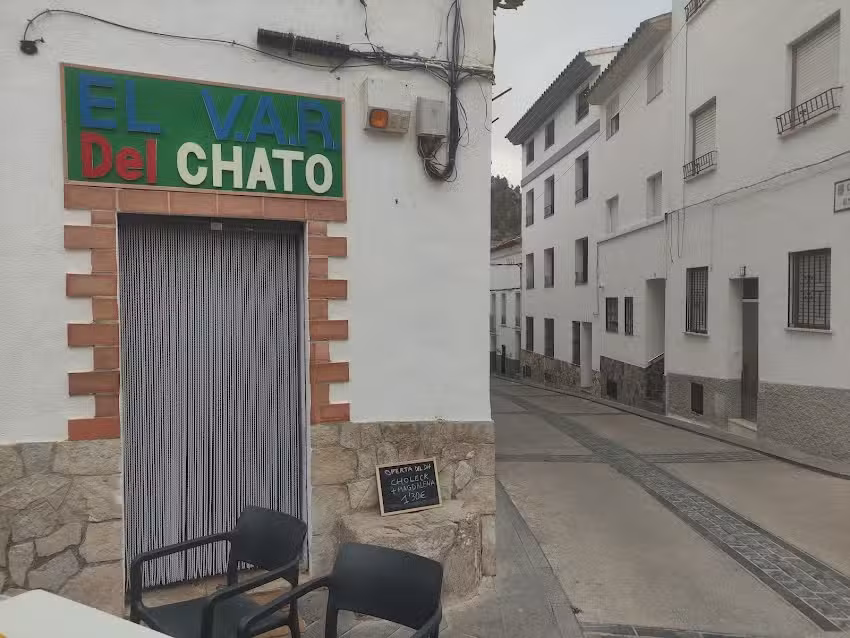 EL V.A.R. Del CHATO.