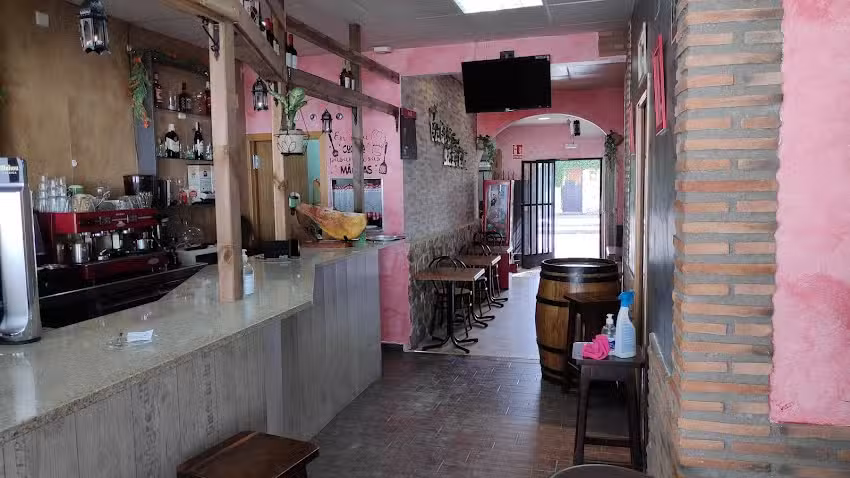 El valle GastroPub Restaurante (Eurovillas) Nuevo Baztan CC.La plaza