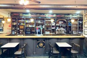 El Viejo Almac&eacute;n