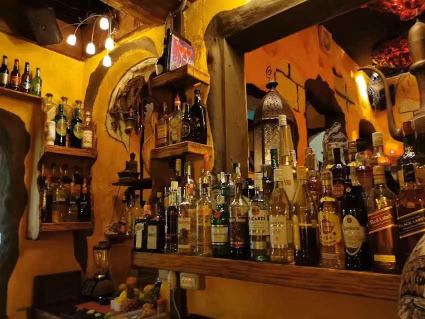 Elements Cocktail Bar